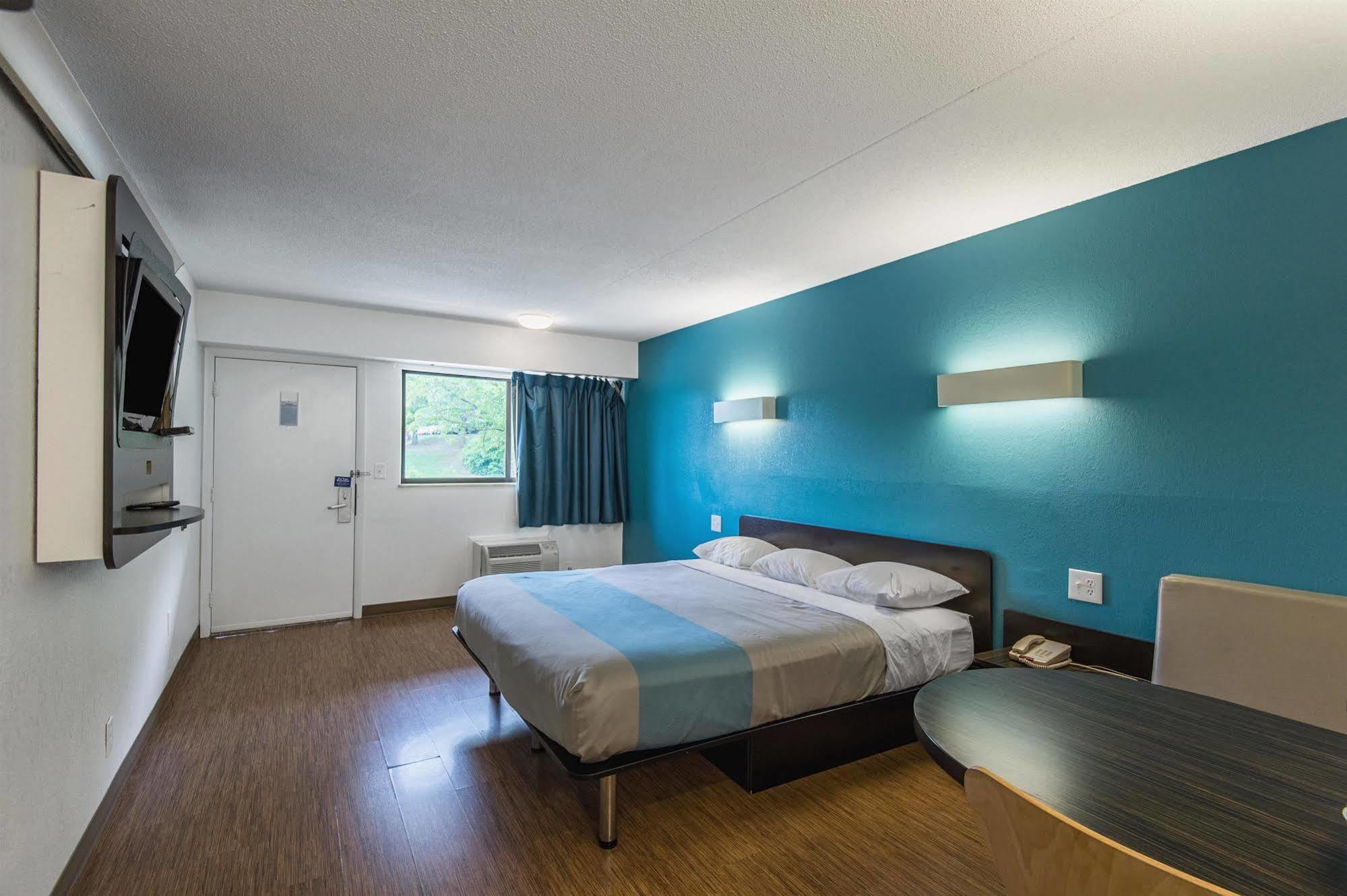 Motel 6-Overland Park, Ks Eksteriør billede